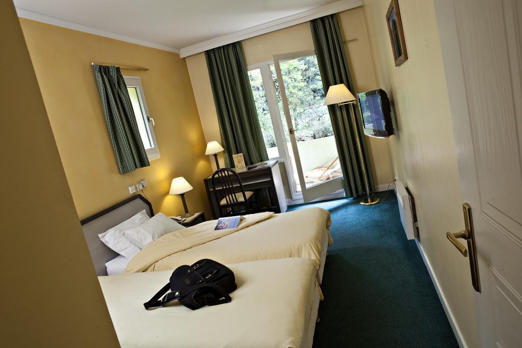 Hotel Athena 브리드레방 외부 사진